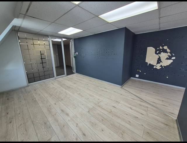 251M² OFFICE TO LET IN MORNINGSIDE